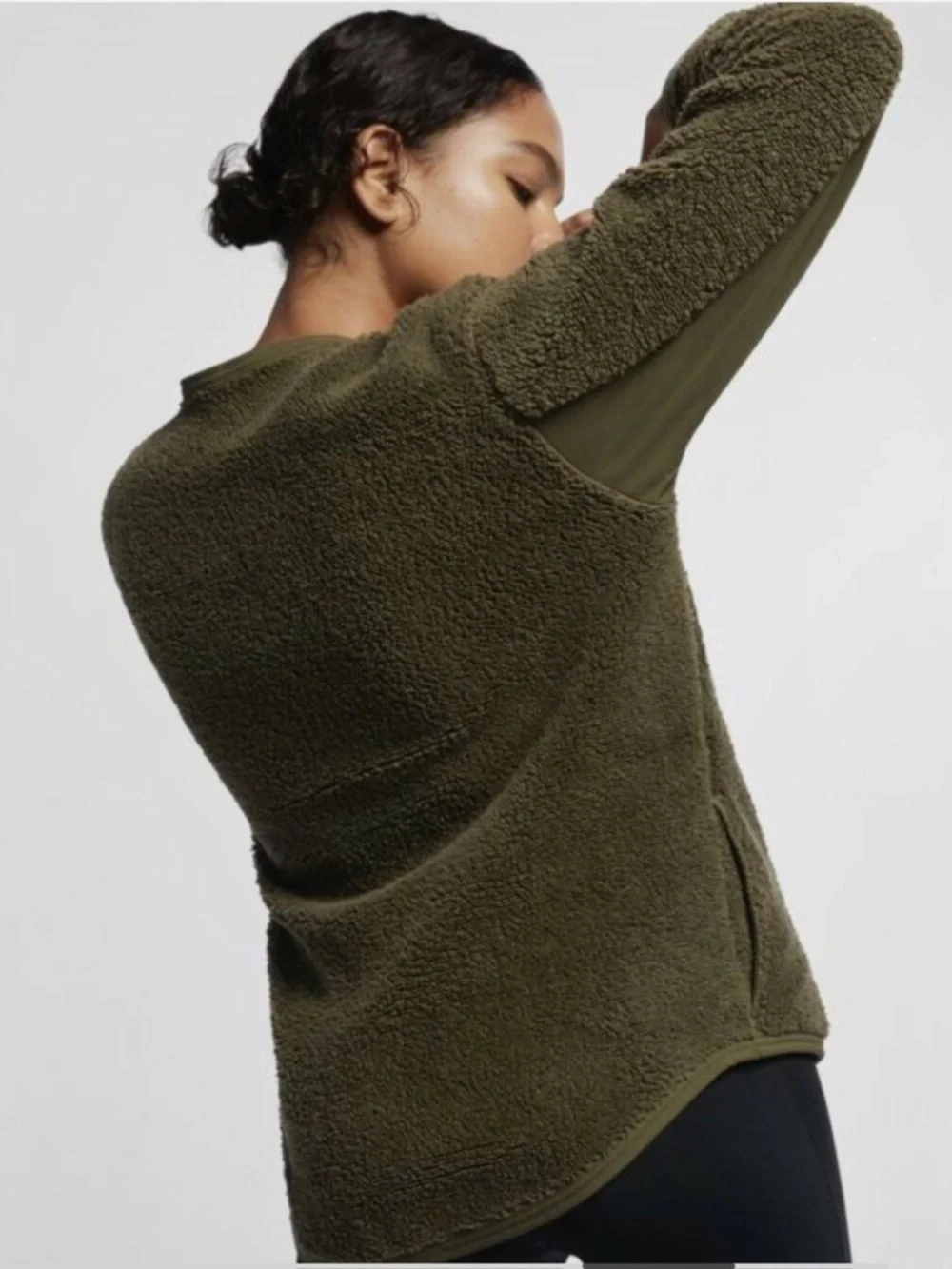 nike sherpa wrap